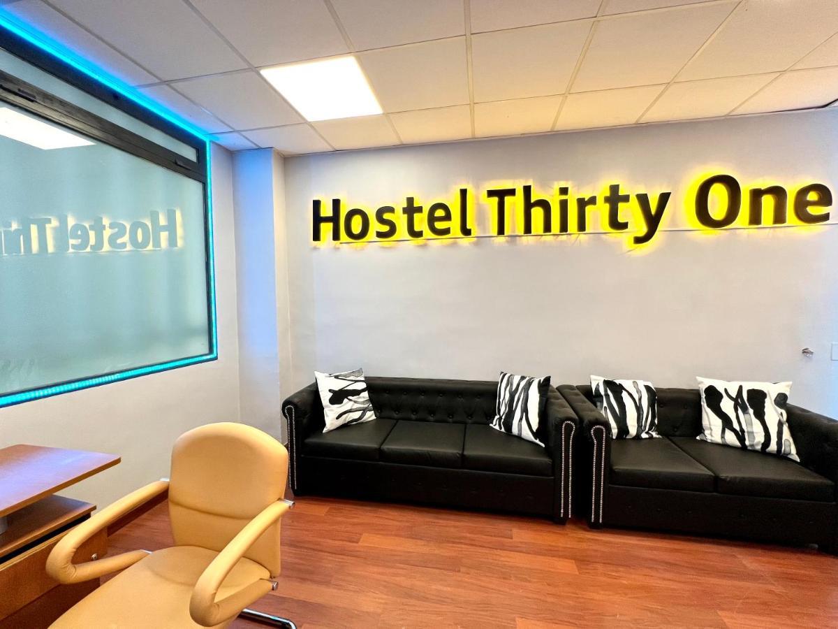Hostel Thirty One Μαδρίτη Εξωτερικό φωτογραφία