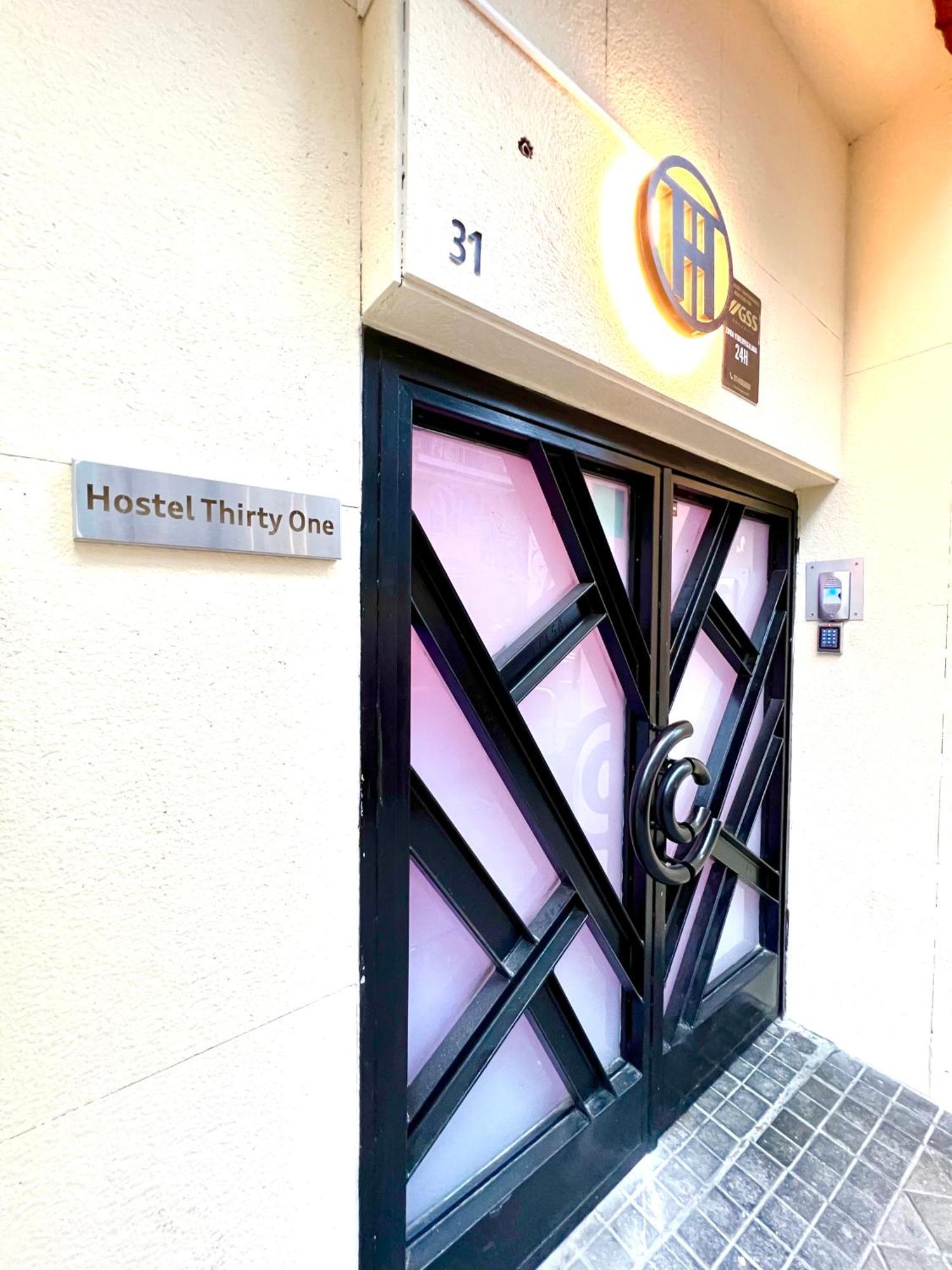 Hostel Thirty One Μαδρίτη Εξωτερικό φωτογραφία