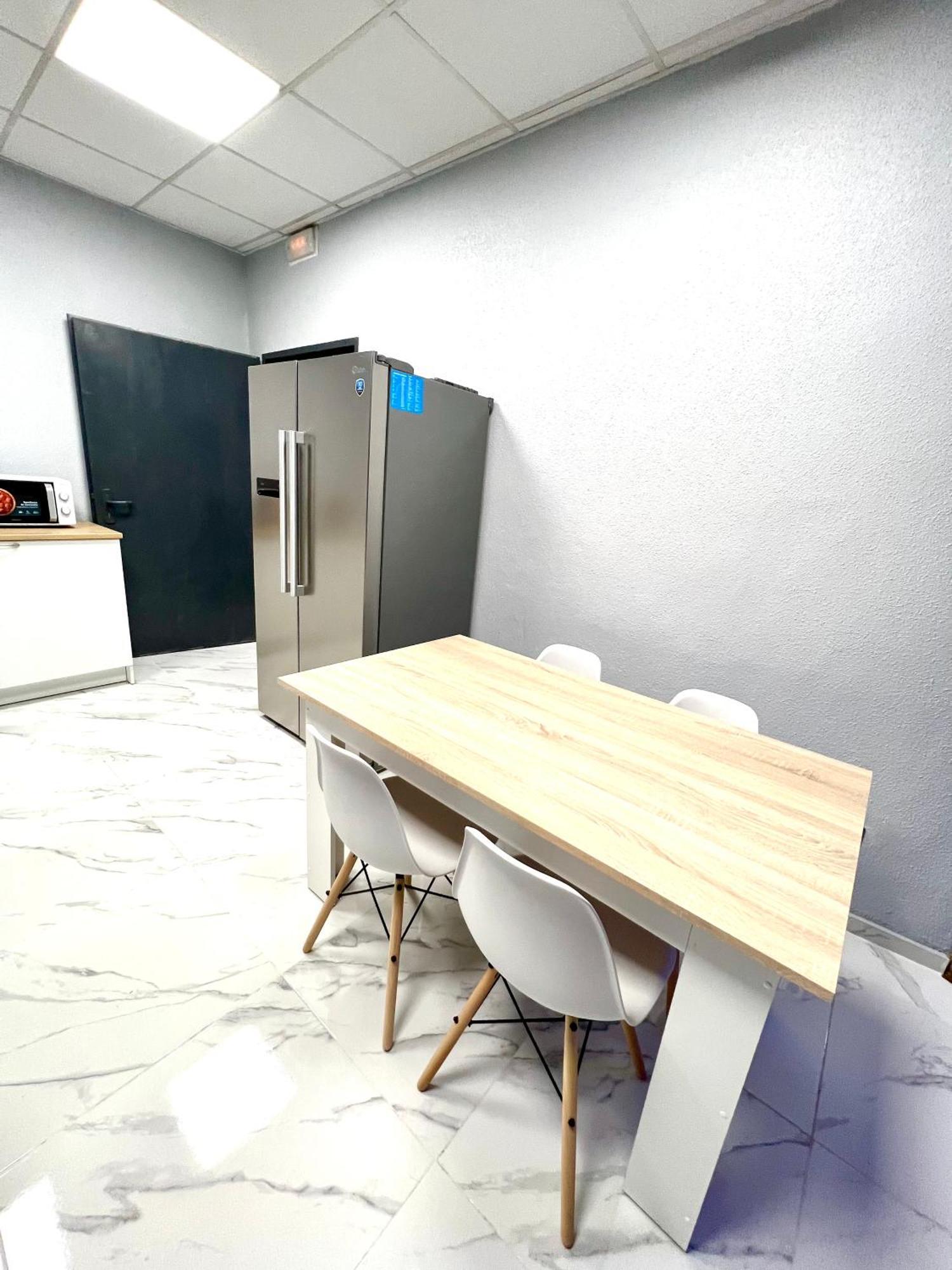 Hostel Thirty One Μαδρίτη Εξωτερικό φωτογραφία